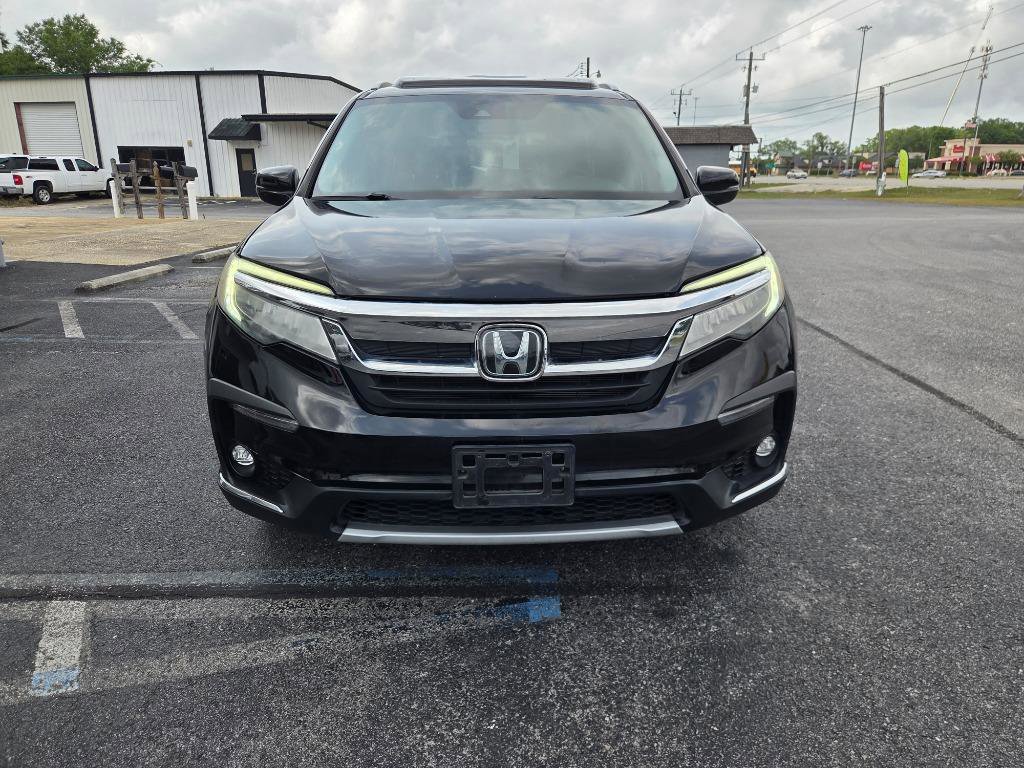 Used 2019 Honda Pilot Touring image 3