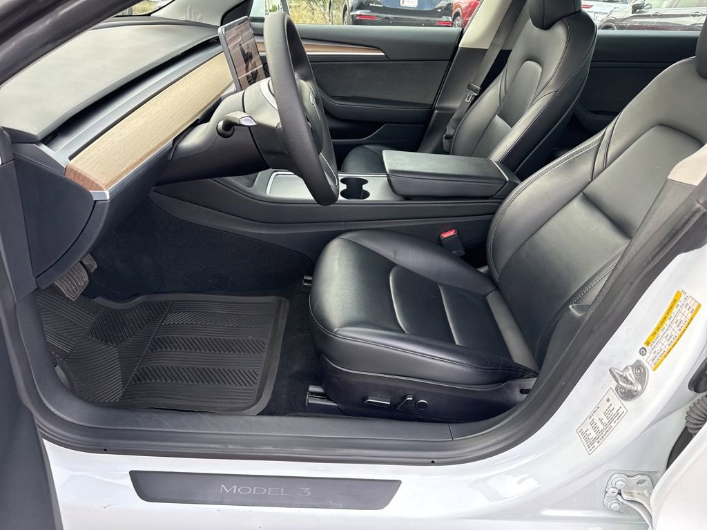 Used 2023 Tesla Model 3 Standard Range image 24