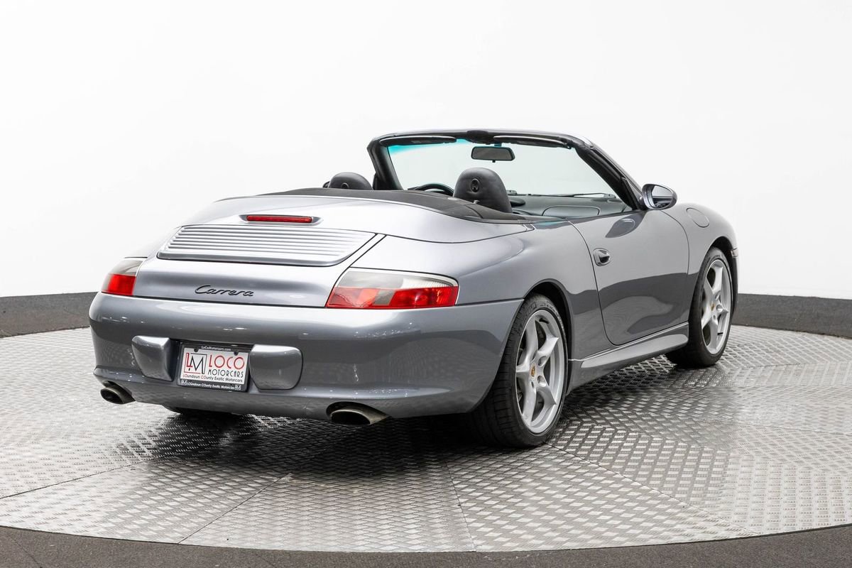 Used 2003 Porsche 911 Carrera RWD image 5