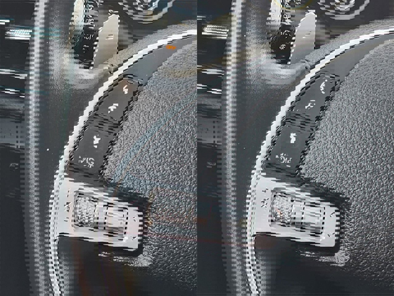 Used 2023 Genesis G80 2.5T image 26