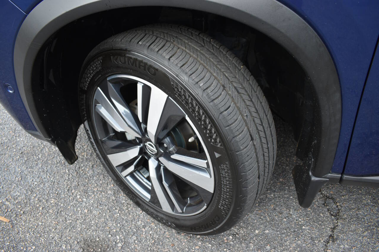 Used 2021 Nissan Rogue Platinum image 47