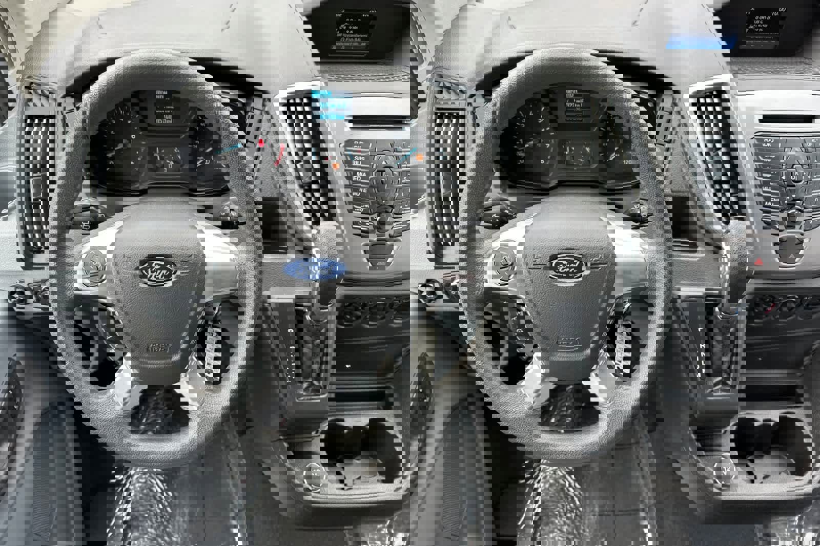 Used 2017 Ford Transit 350 XLT RWD image 14