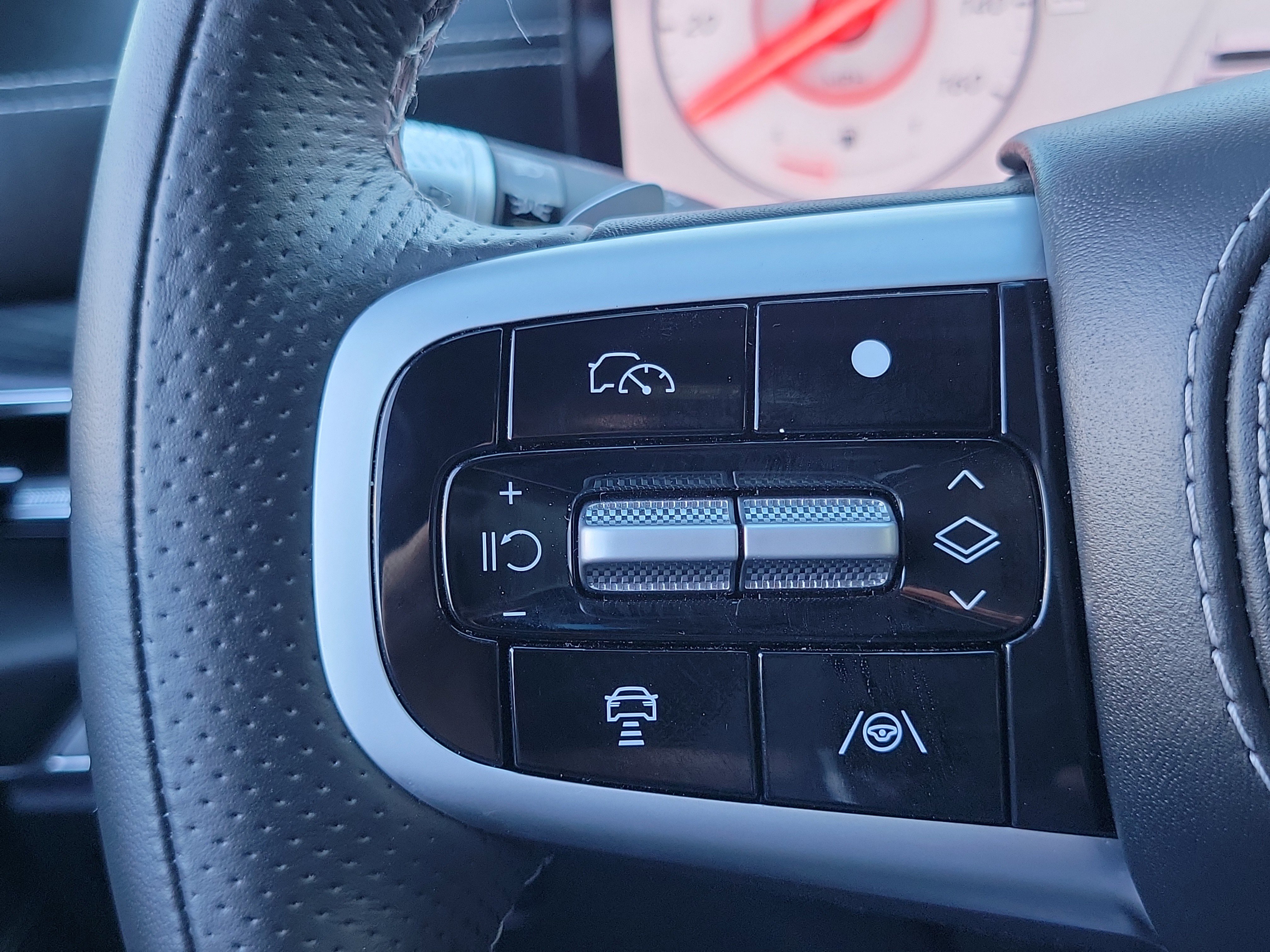 Certified 2026 Genesis GV80 3.5T image 9