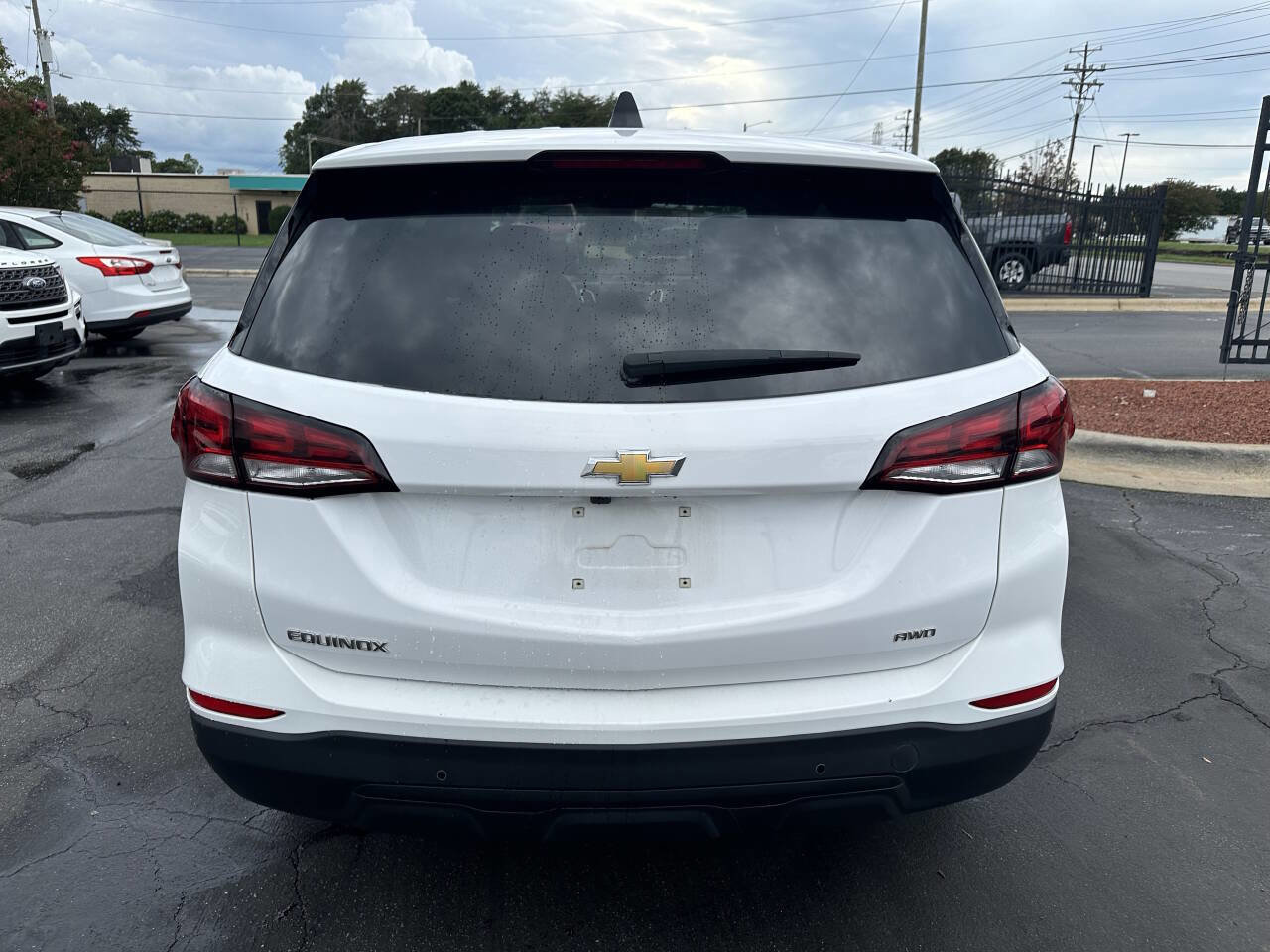 Used 2024 Chevrolet Equinox LS w/ LS Convenience Package image 6