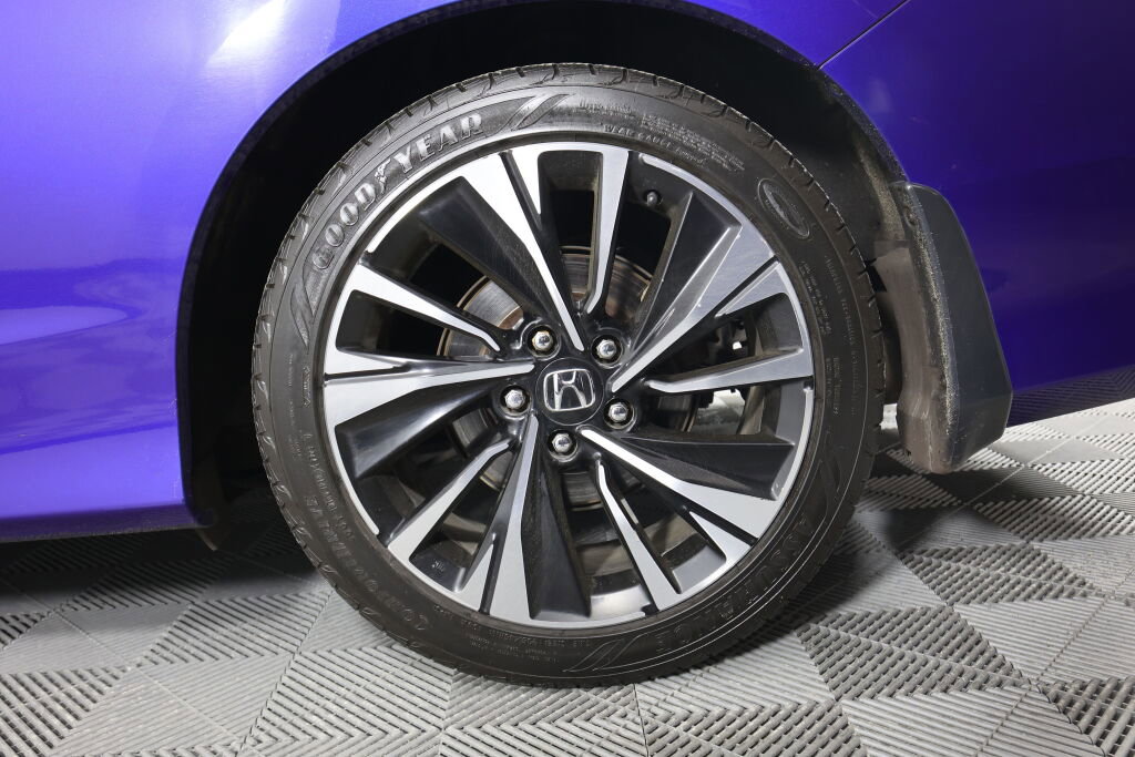 Used 2017 Honda Accord EX-L image 8