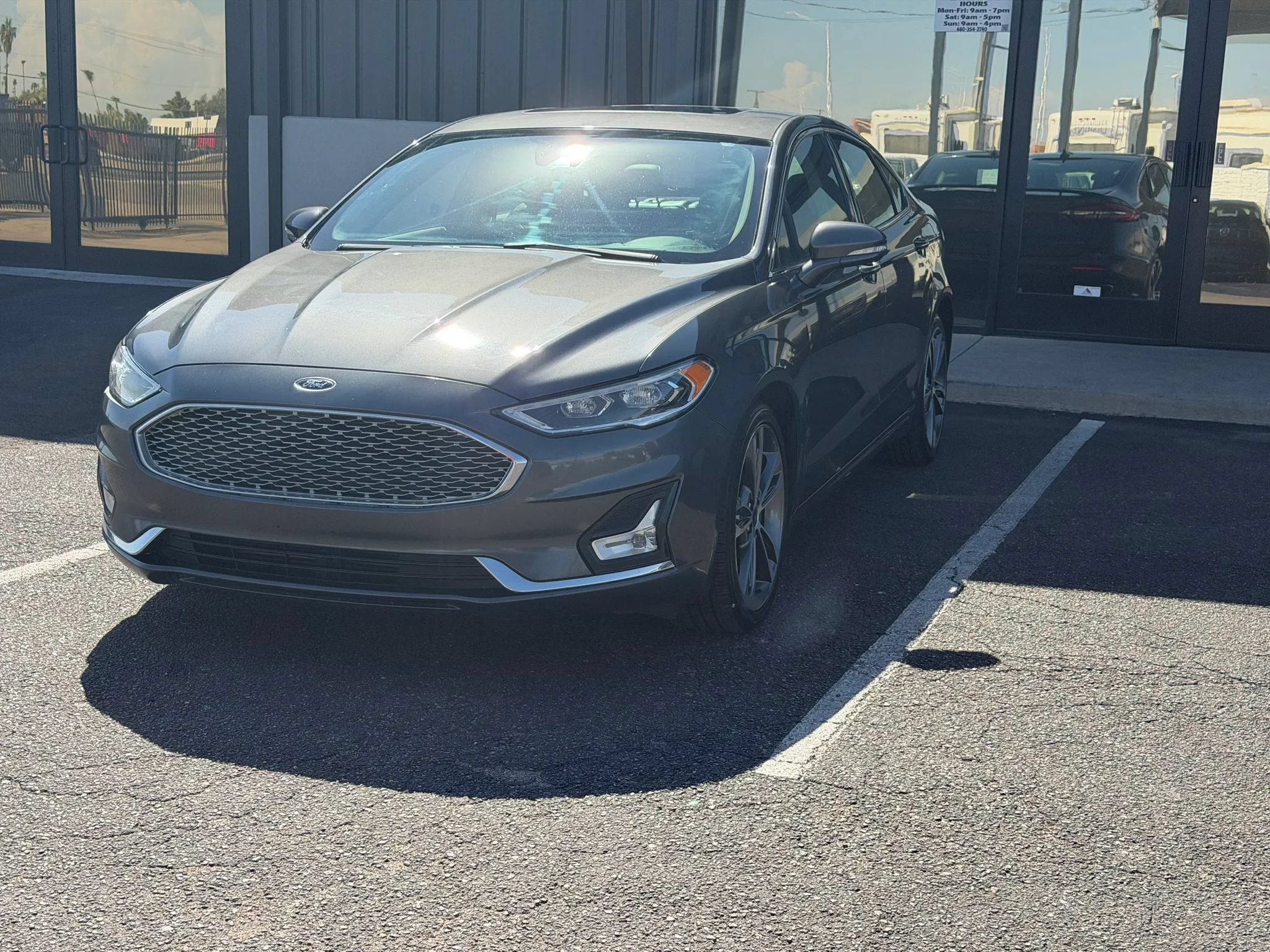 Used 2019 Ford Fusion Titanium AWD/4WD image 2