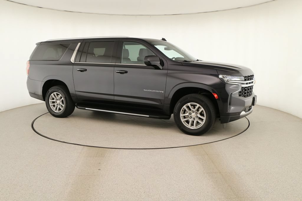 Used 2024 Chevrolet Suburban LS AWD/4WD image 9