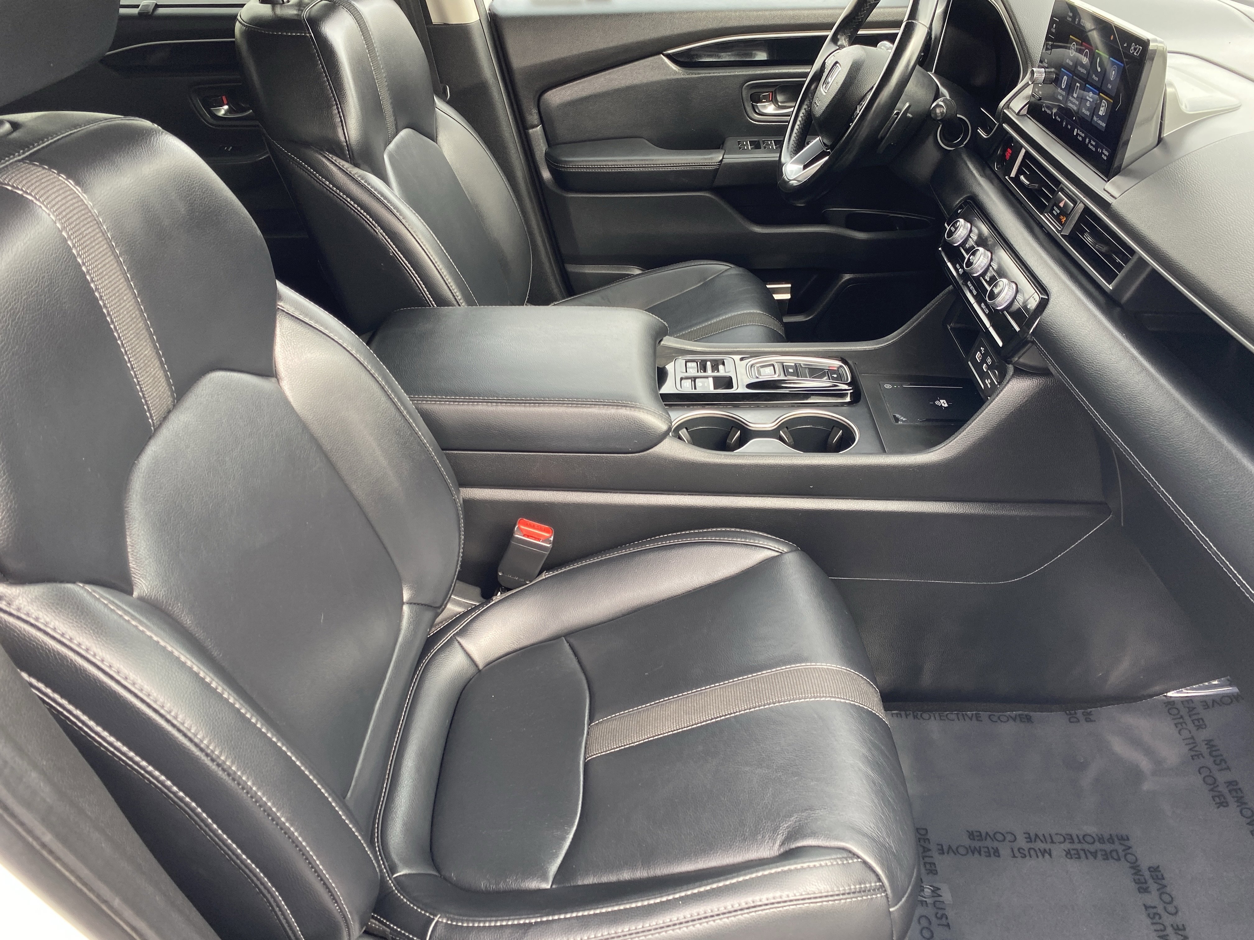 Certified 2023 Honda Pilot Touring image 9