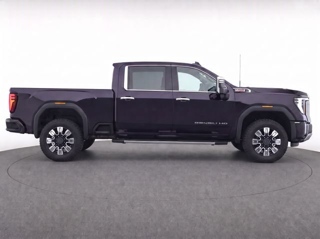 Used 2025 GMC Sierra 2500 Denali w/ Denali Reserve Package AWD/4WD image 8