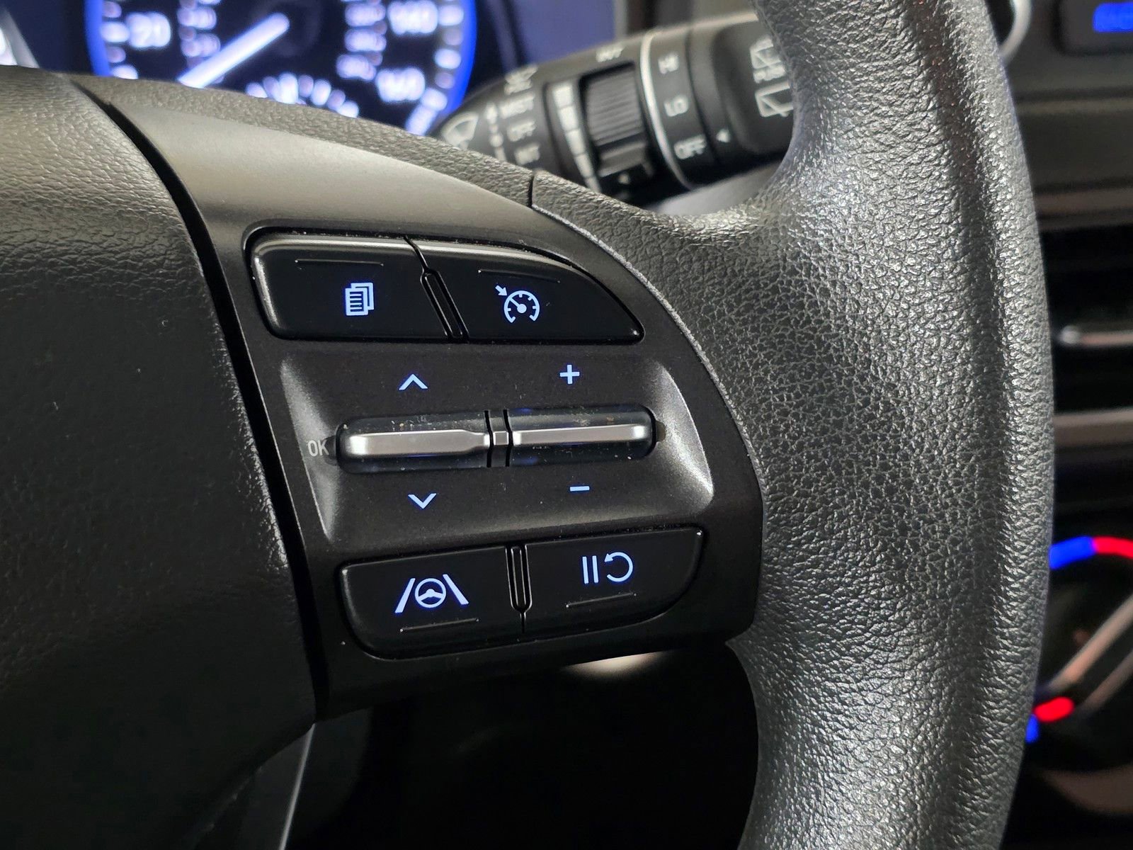 Certified 2023 Hyundai Kona SEL image 31