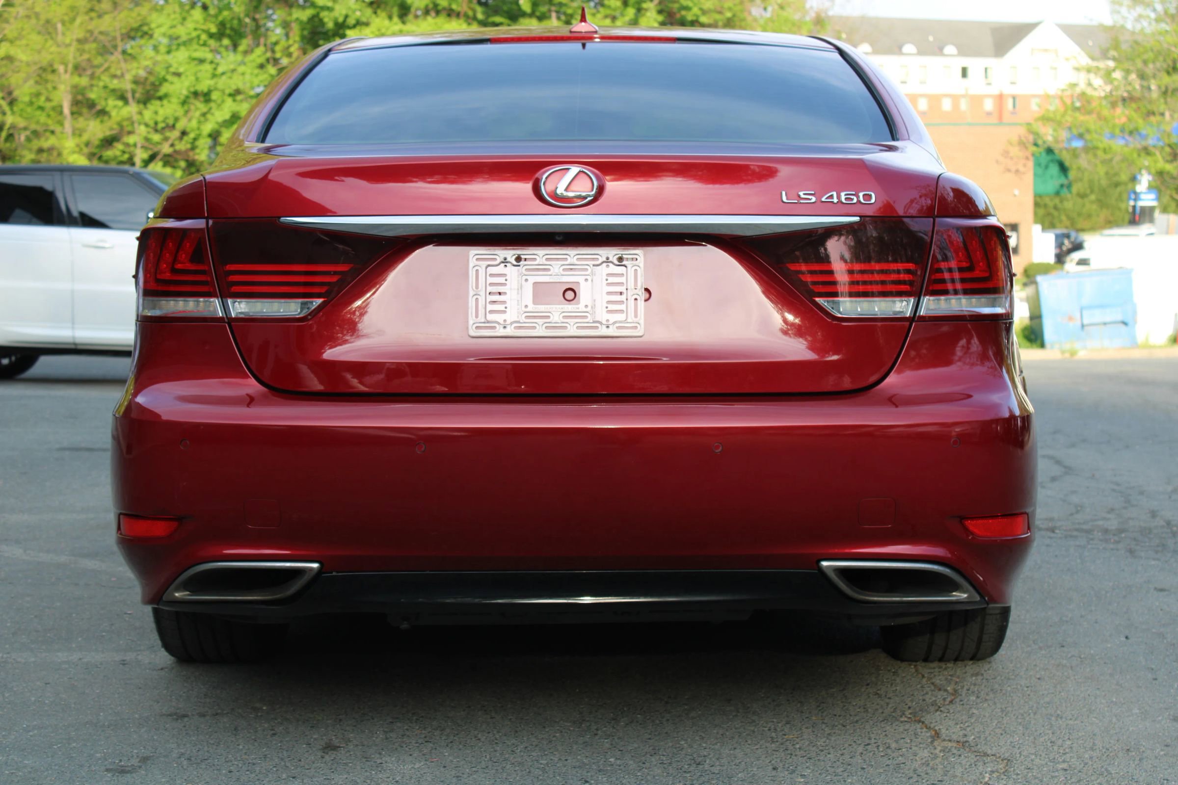 Used 2013 Lexus LS 460 w/ Comfort Pkg RWD image 5
