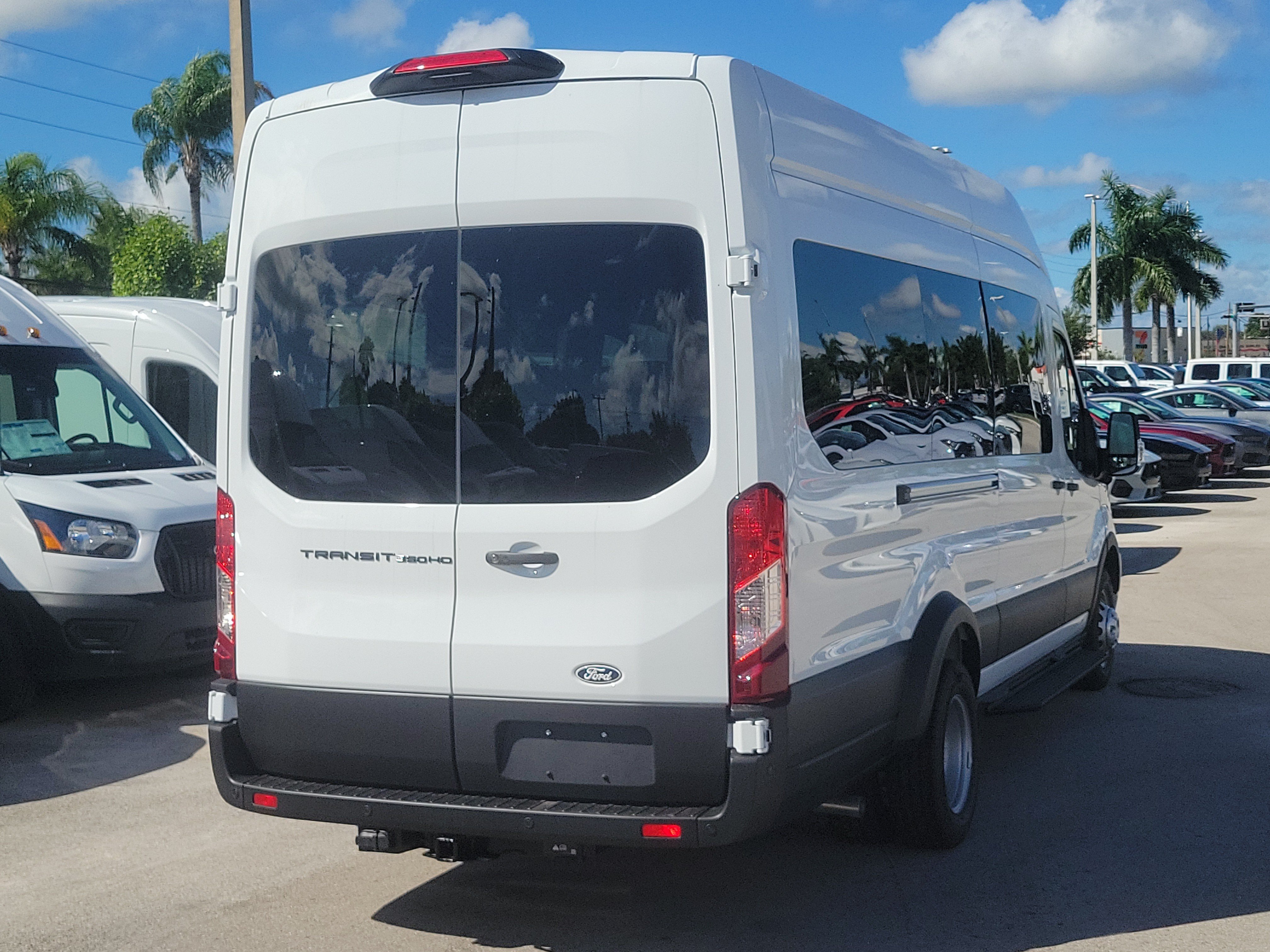 New 2026 Ford Transit 350 XL RWD image 5