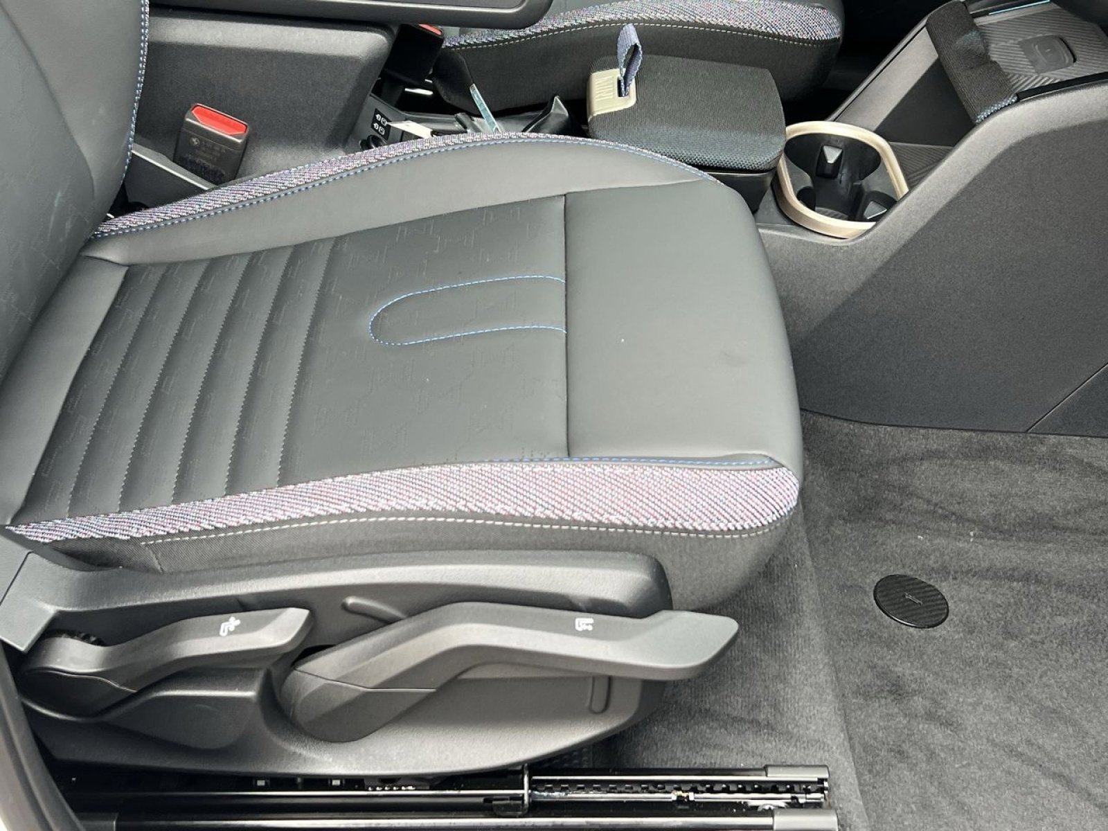 Certified 2025 MINI Cooper Countryman S image 31