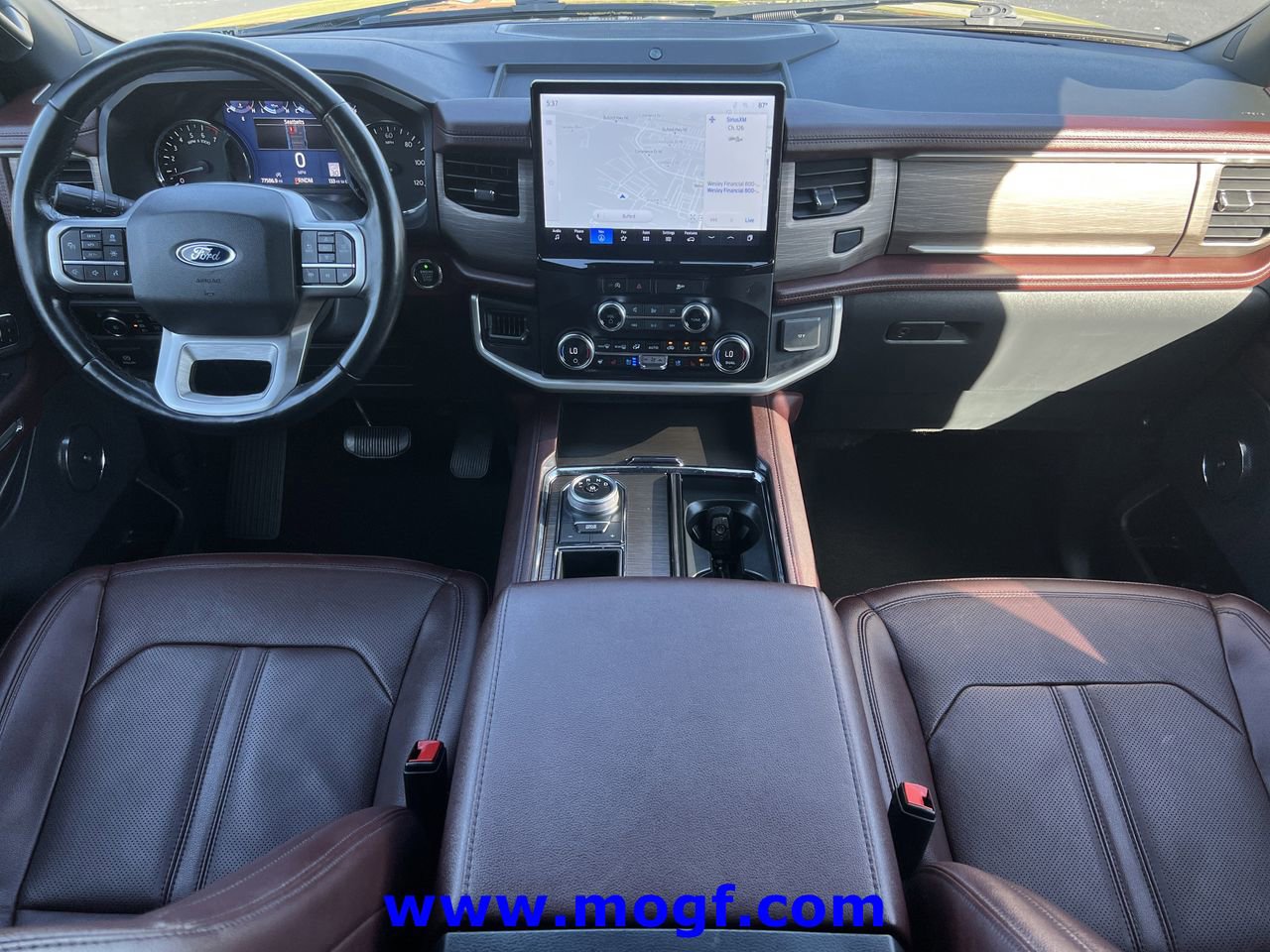 Used 2024 Ford Expedition Limited RWD image 5
