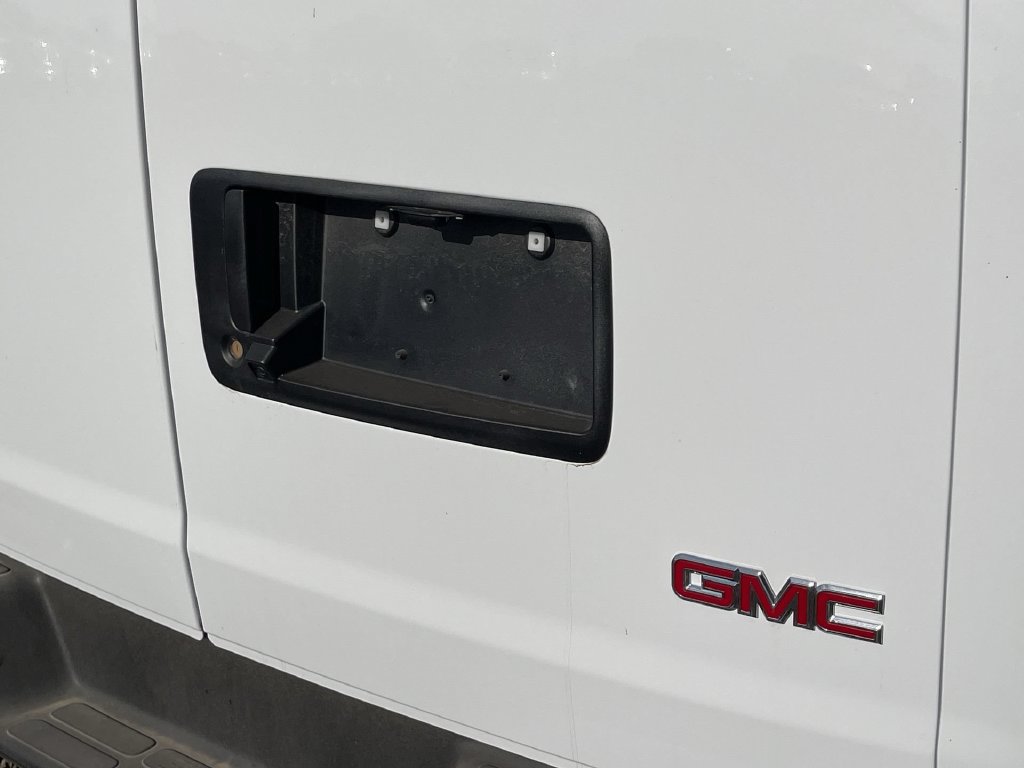 New 2025 GMC Savana 2500 Extended w/ Driver Convenience Package RWD image 35
