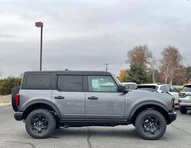 New 2025 Ford Bronco Big Bend w/ Black Diamond Package AWD/4WD image 2