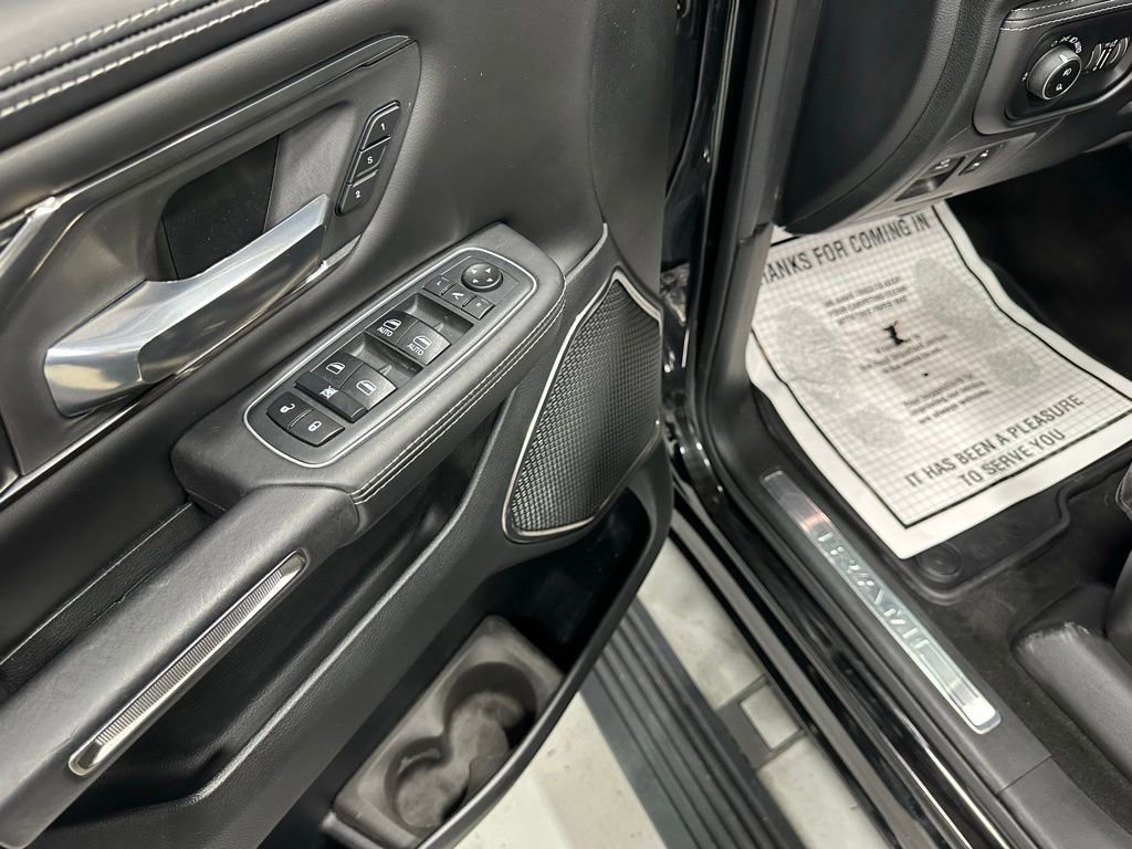 Used 2020 RAM 1500 Limited image 9