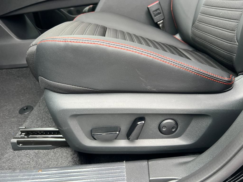 New 2026 Nissan Rogue Rock Creek image 8