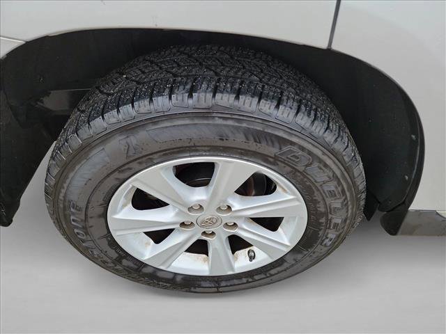 Used 2012 Toyota Highlander 4WD w/ Tech Pkg image 11