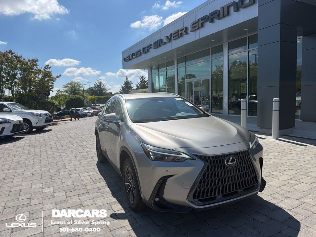 Used 2025 Lexus NX 250 FWD w/ Accessory Package (Z2) image 1