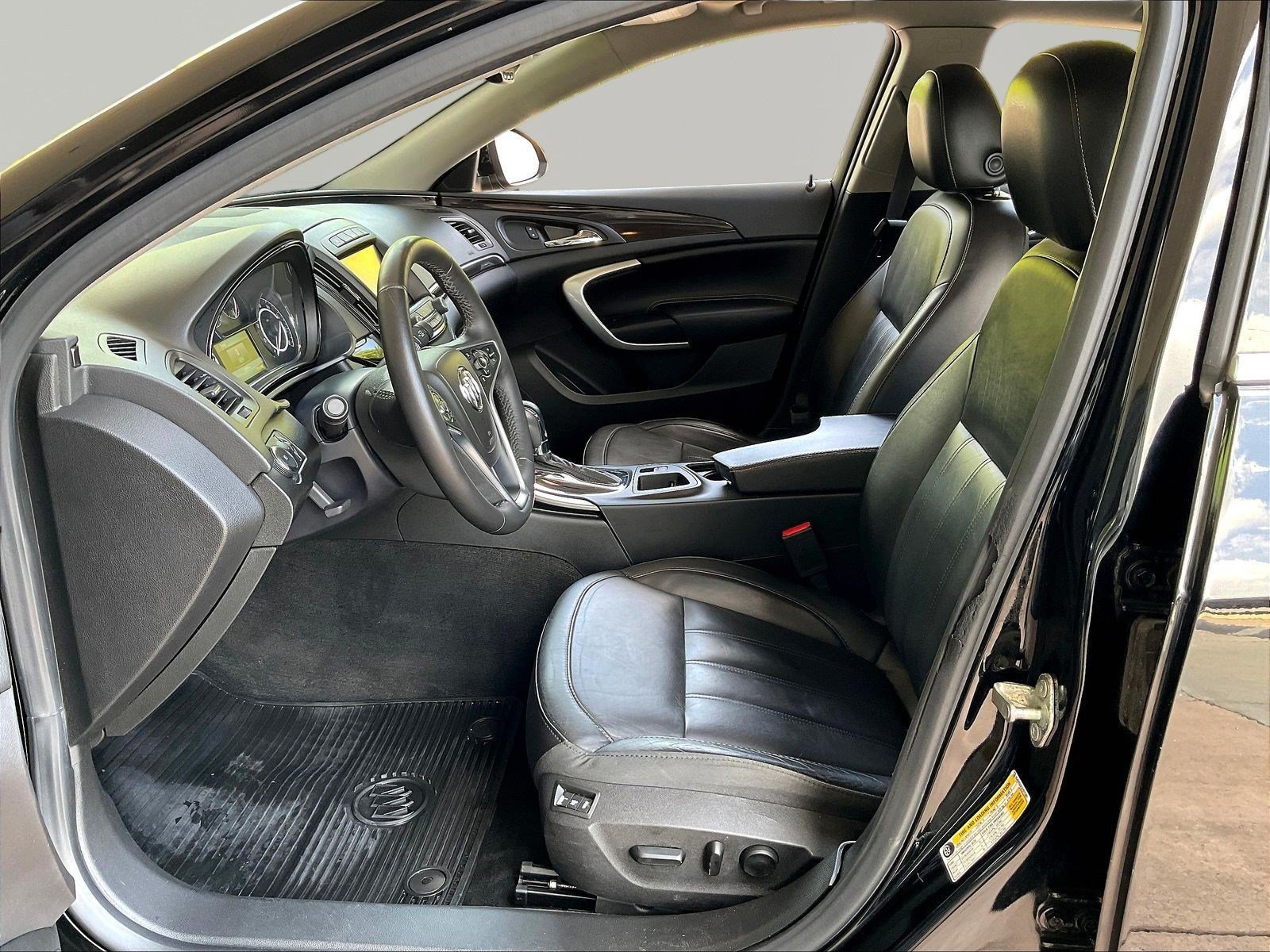 Used 2014 Buick Regal Premium w/ Driver Confidence Package #1 FWD image 21