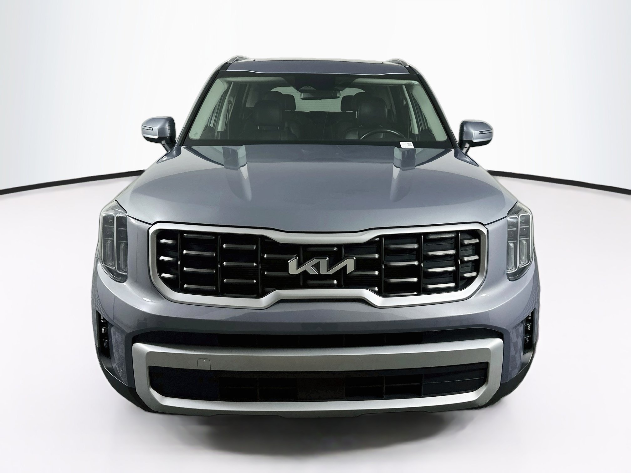 Used 2025 Kia Telluride S AWD/4WD image 2