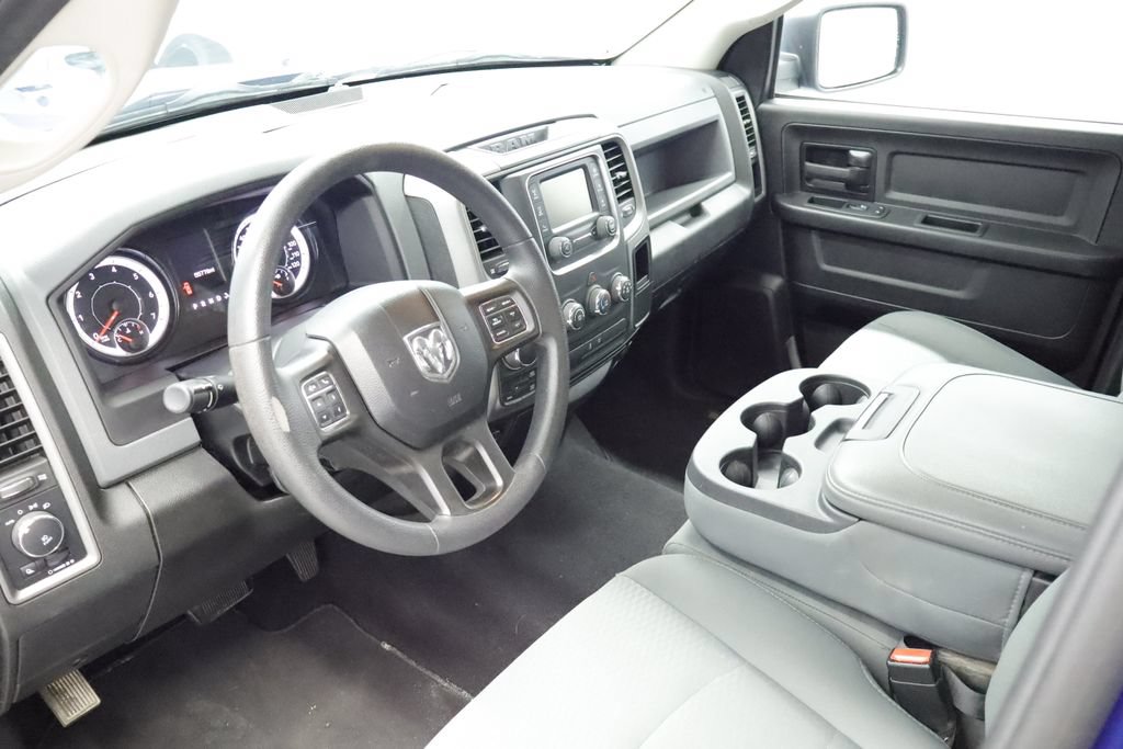 Certified 2019 RAM 1500 Express w/ Express Value Package AWD/4WD image 23
