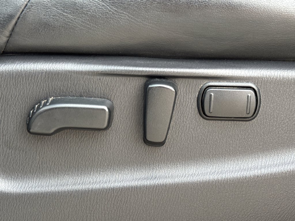 Used 2017 INFINITI QX80 4WD image 32