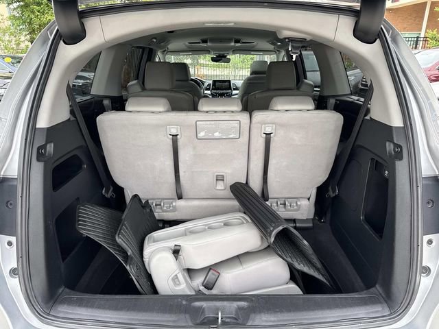 Certified 2022 Honda Odyssey Touring image 8