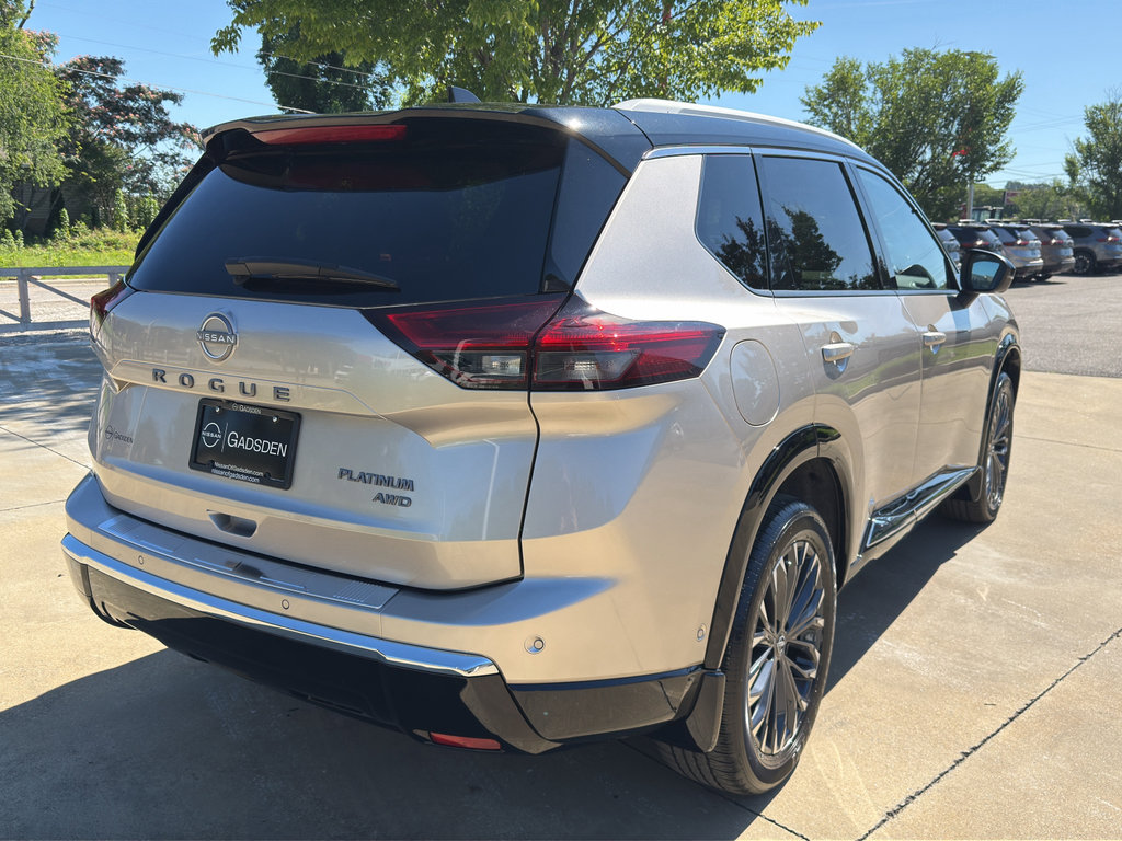 Used 2024 Nissan Rogue Platinum w/ Platinum Premium Package AWD/4WD image 3