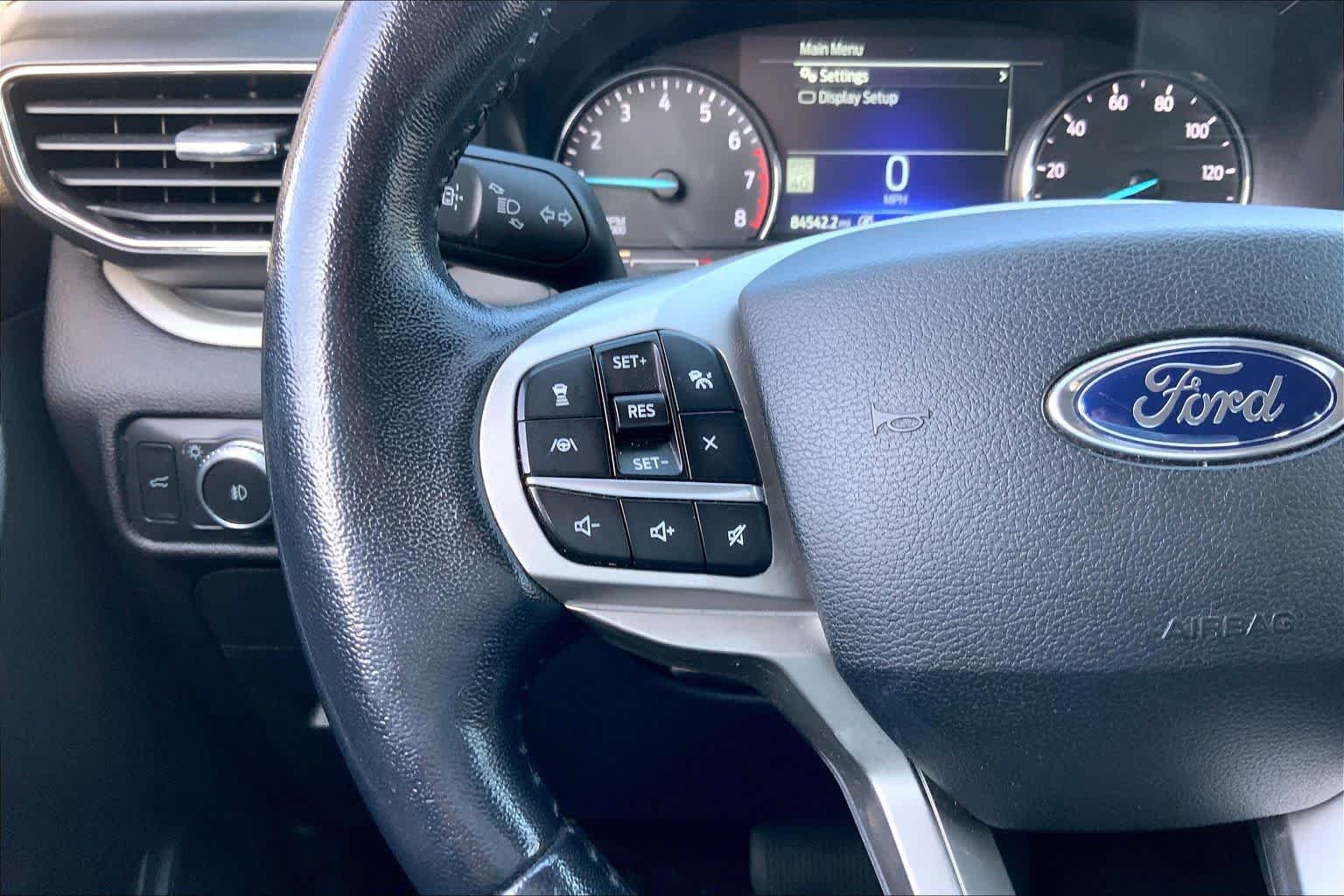 Used 2021 Ford Explorer XLT w/ Equipment Group 202A image 24
