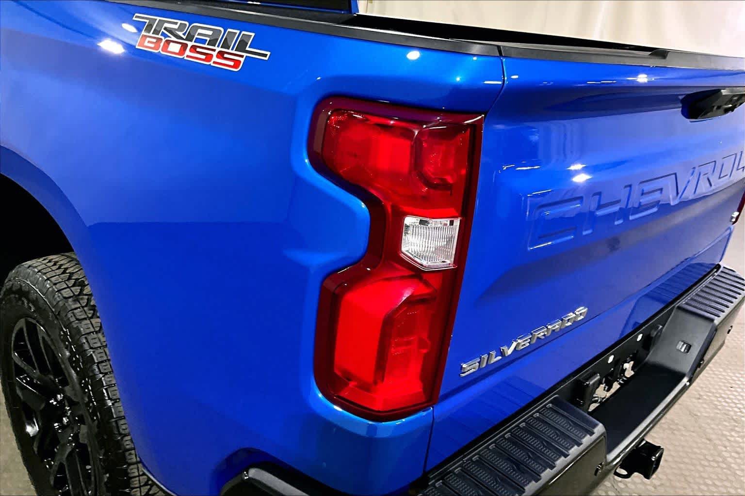 Used 2026 Chevrolet Silverado 1500 LT Trail Boss w/ Safety Package AWD/4WD image 72