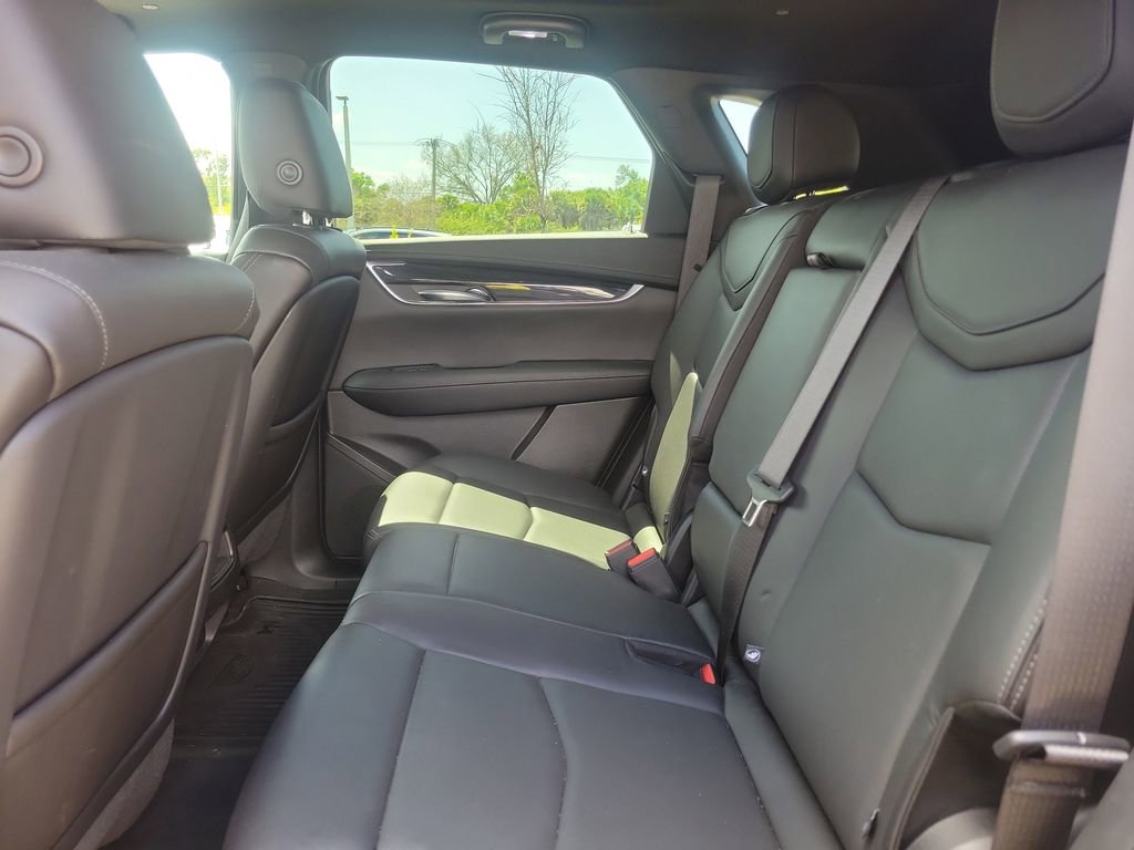 Used 2020 Cadillac XT5 Premium Luxury image 17