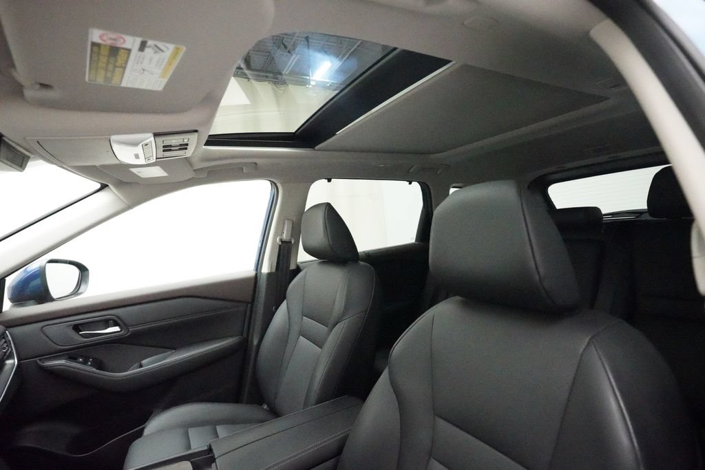 Certified 2023 Nissan Rogue SV w/ SV Premium B Package AWD/4WD image 32