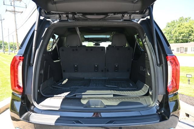 Used 2024 GMC Yukon XL SLT w/ SLT Premium Package AWD/4WD image 23