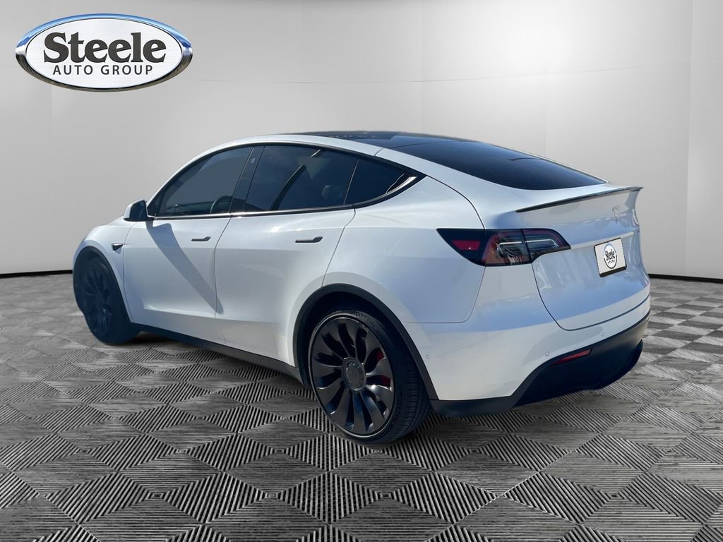 Used 2022 Tesla Model Y Performance image 3