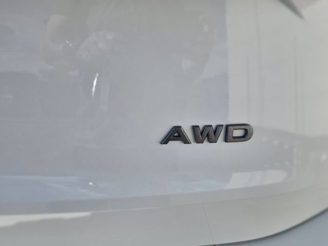 Used 2024 Nissan Rogue S AWD/4WD image 29