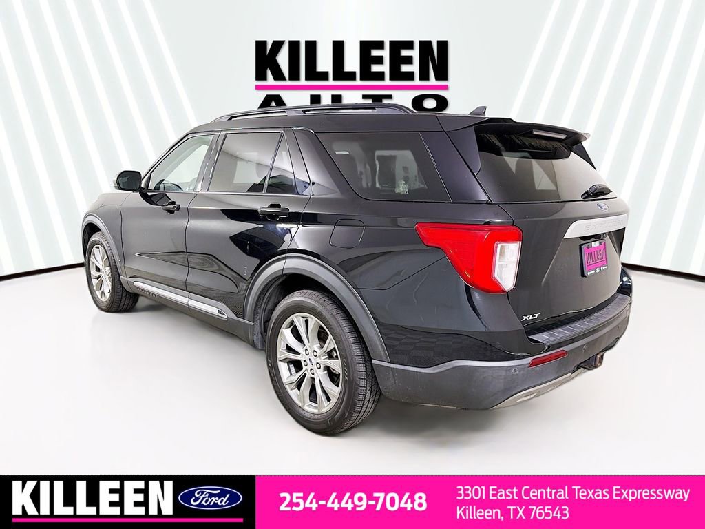 Used 2021 Ford Explorer XLT w/ Equipment Group 202A image 6