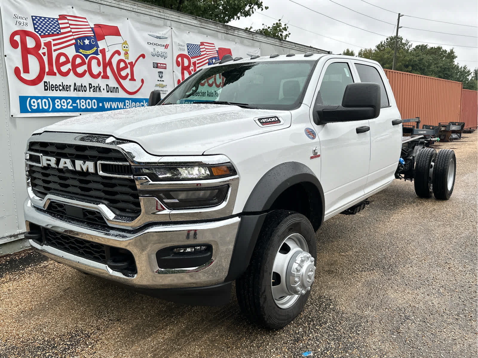 New 2026 RAM 4500 Tradesman w/ Chrome Appearance Group AWD/4WD image 6