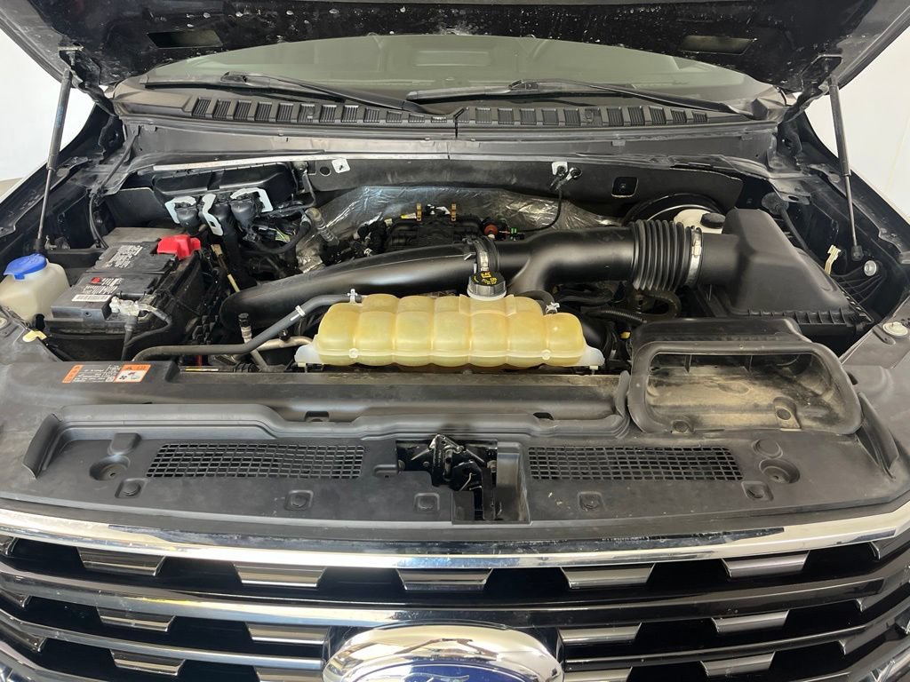 Used 2021 Ford Expedition Limited AWD/4WD image 9