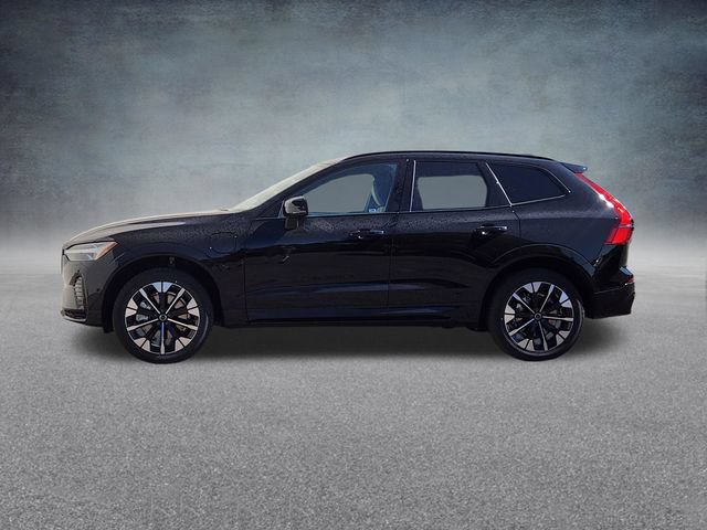 New 2026 Volvo XC60 T8 Plus w/ Climate Package AWD/4WD image 4