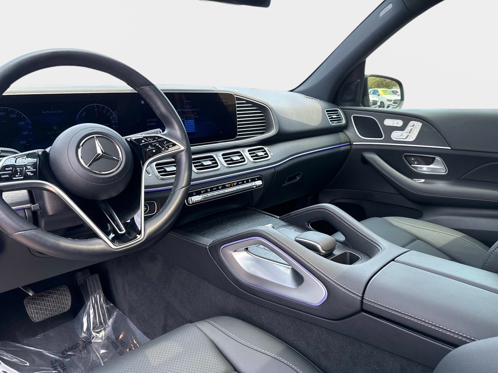 Certified 2025 Mercedes-Benz GLE 450e 4MATIC image 14