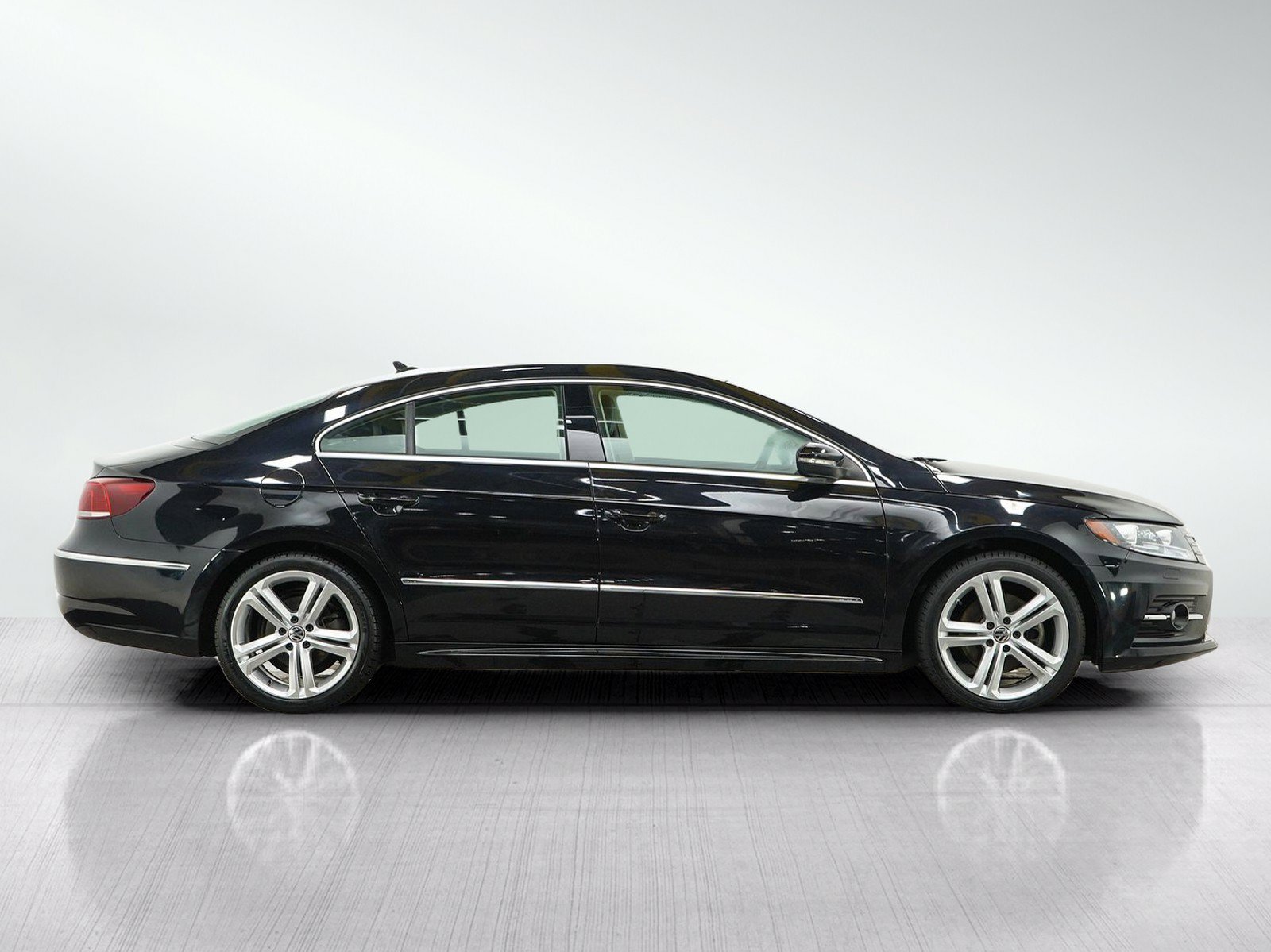 Used 2016 Volkswagen CC R-Line FWD image 6