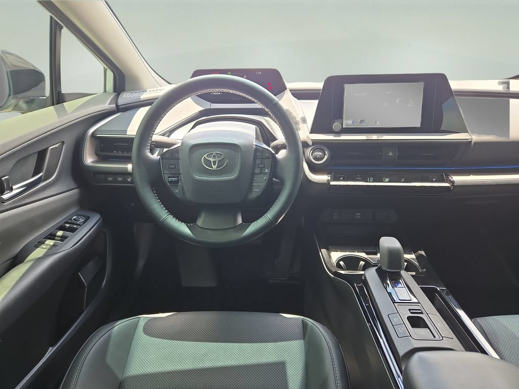 Used 2024 Toyota Prius XLE FWD image 10