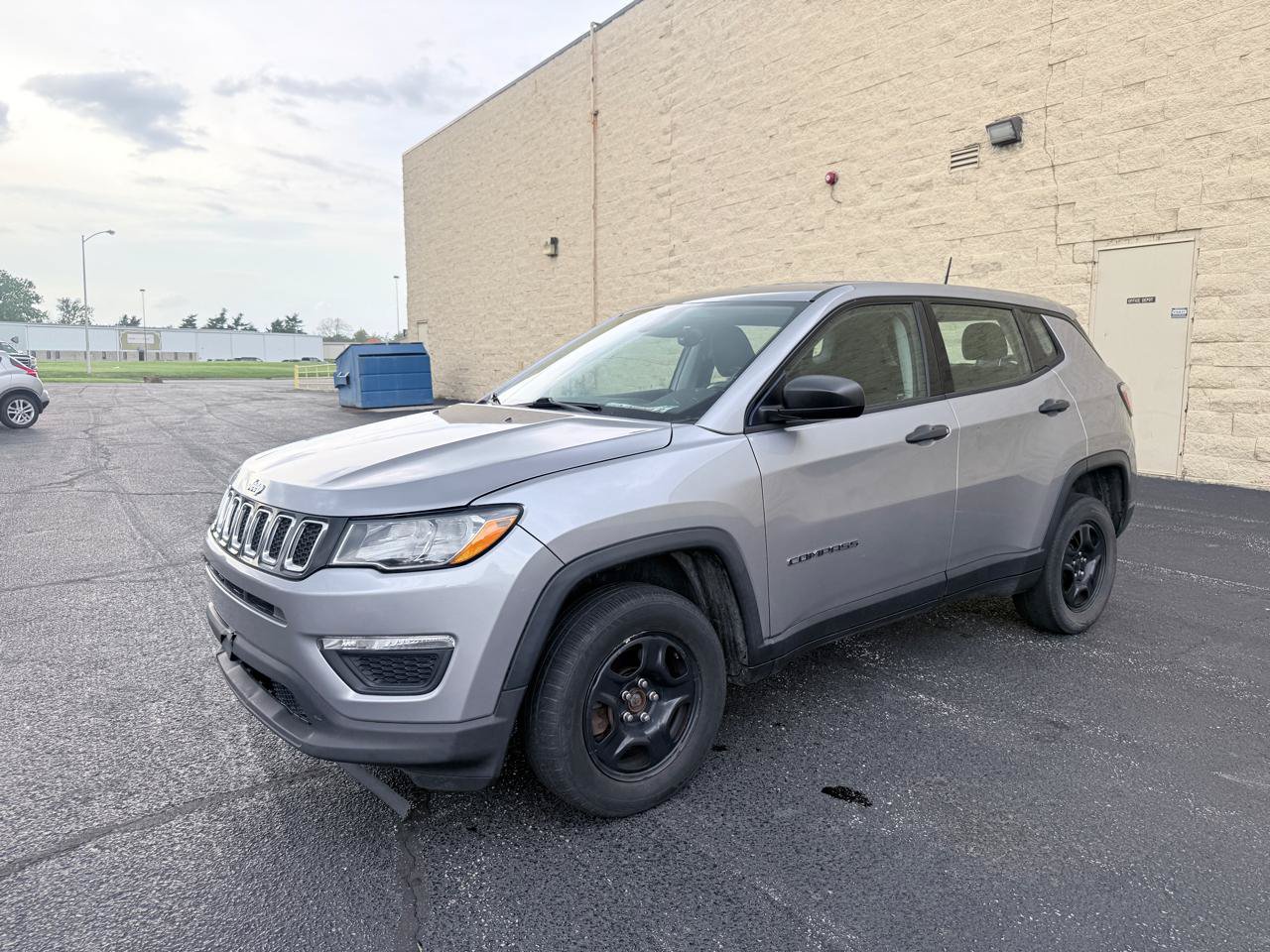 Used 2018 Jeep Compass Sport w/ Cold Weather Group AWD/4WD image 1