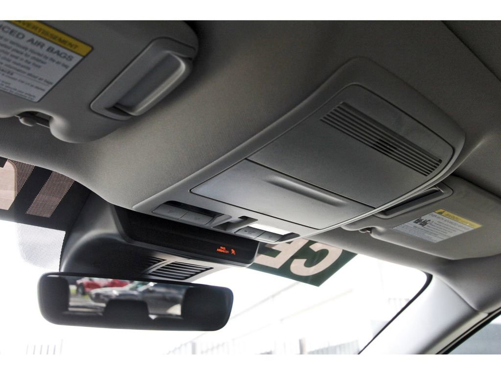 Certified 2025 MAZDA CX-50 AWD 2.5 Hybrid w/ Premium Pkg image 23