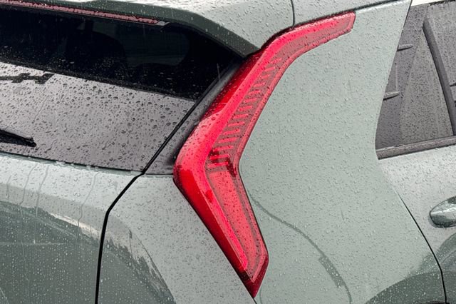 New 2026 Kia Niro Wind FWD image 34