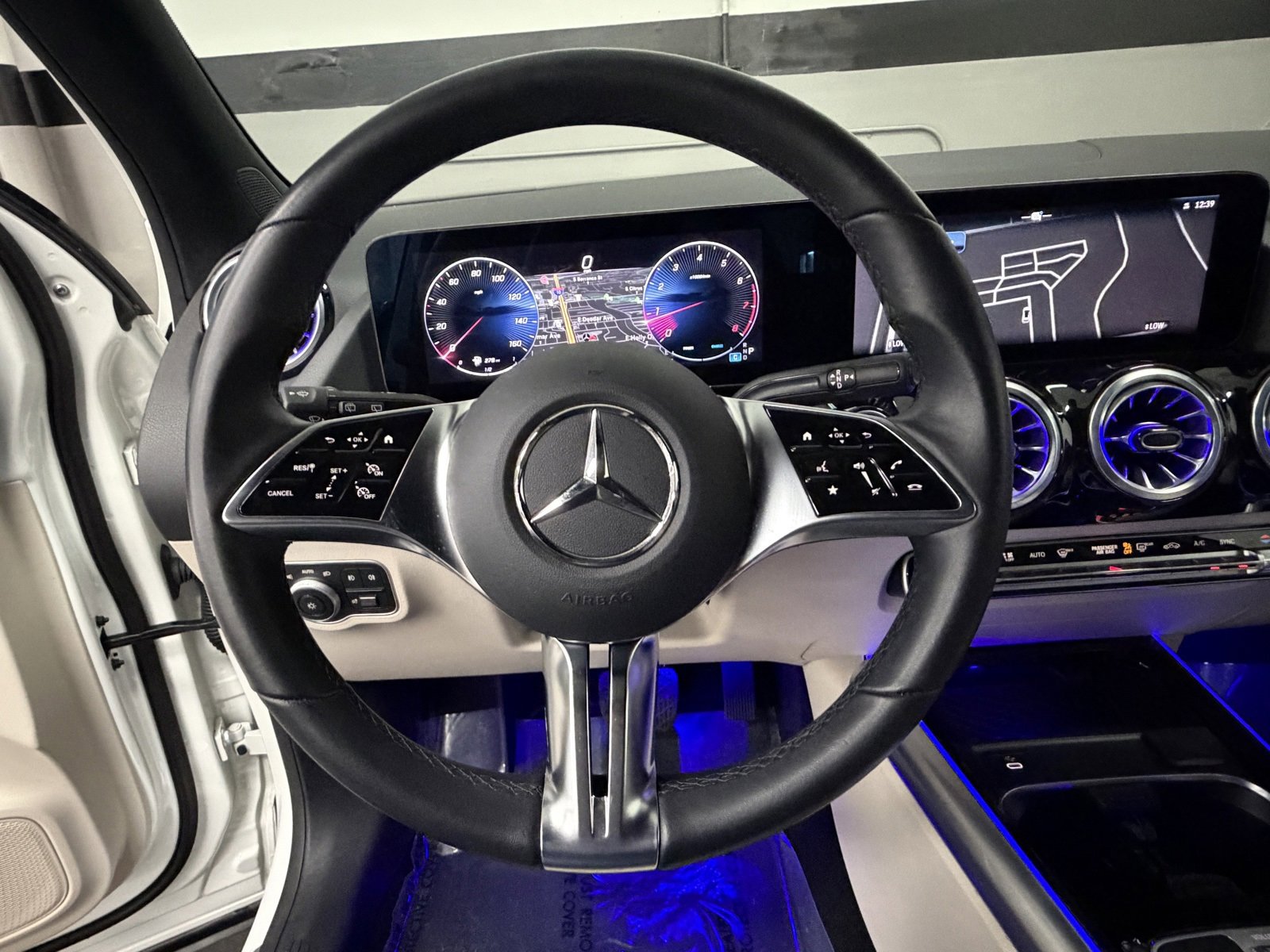 Certified 2025 Mercedes-Benz GLA 250 image 28