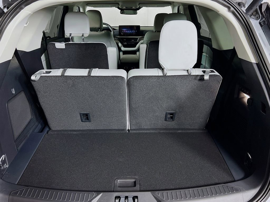 New 2026 Ford Explorer Platinum w/ LUX Leather Package image 81