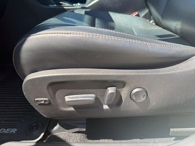 Used 2018 Toyota Highlander XLE image 9